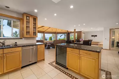 10 Edgewater Drive, Camano Island, WA 98282 - Photo 32