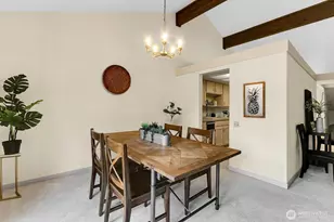 1541 NE 143rd St, Seattle, WA 98125 - Photo 10