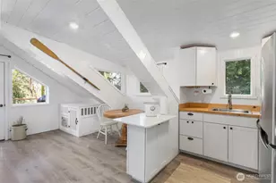 733 Fox Dr, Fox Island, WA 98333 - Photo 18