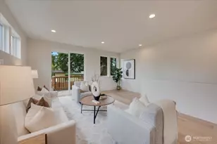 13542 39th Ave NE, Seattle, WA 98125 - Photo 10