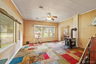 7929 Silver Lake Rd, Maple Falls, WA 98266 - Photo 14