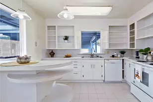 30 SE Bush St, Issaquah, WA 98027 - Photo 12