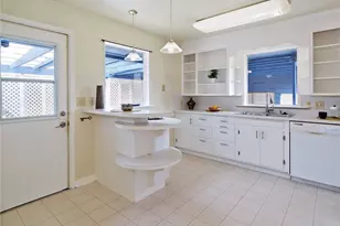 30 SE Bush St, Issaquah, WA 98027 - Photo 10