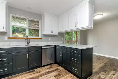 416 142nd Street Ct S, Tacoma, WA 98444 - Photo 2