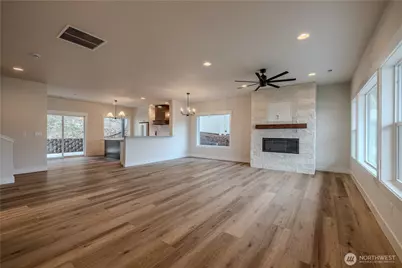 1919 Westhaven, Wenatchee, WA 98801 - Photo 6