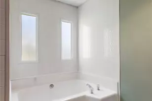 7138 Englewood Dr SE, Olympia, WA 98513 - Photo 18