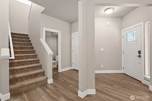 909 Burton Ray St NE, Olympia, WA 98516 - Photo 4