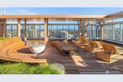 800 Columbia Street #1009, Seattle, WA 98104 - Photo 22