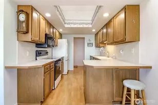 28313 Redondo Way S, Des Moines, WA 98198 - Photo 8