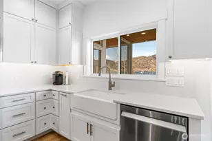 33 Hard Cider Dr, Oroville, WA 98844 - Photo 8