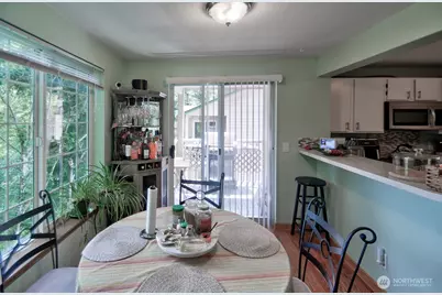 1103 Creekwood Court SE, Olympia, WA 98501 - Photo 4