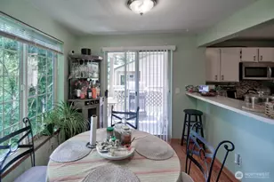 1103 Creekwood Ct SE, Olympia, WA 98501 - Photo 4