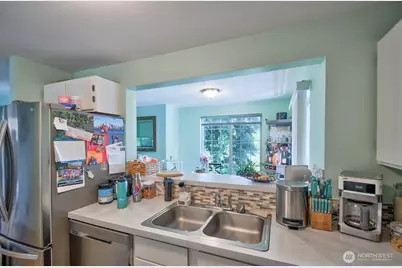 1103 Creekwood Court SE, Olympia, WA 98501 - Photo 10