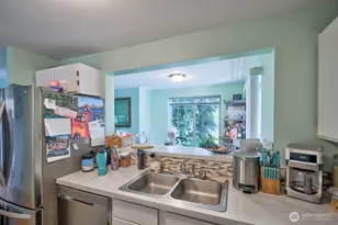 1103 Creekwood Ct SE, Olympia, WA 98501 - Photo 10