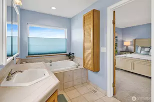 6926 Holeman Ave, Blaine, WA 98230 - Photo 12