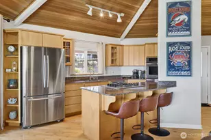 6926 Holeman Ave, Blaine, WA 98230 - Photo 10