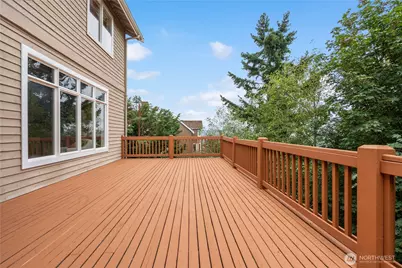 5899 153rd Avenue SE, Bellevue, WA 98006 - Photo 14