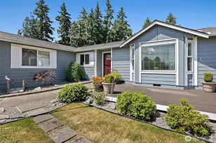 16243 Pleasant Beach Dr SE, Yelm, WA 98597 - Photo 6