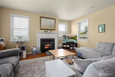 2140 SW Vista Park Drive, Oak Harbor, WA 98277 - Photo 4