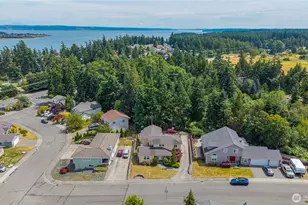 2140 SW Vista Park Dr, Oak Harbor, WA 98277 - Photo 36