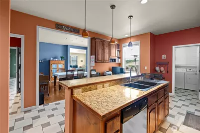 2140 SW Vista Park Drive, Oak Harbor, WA 98277 - Photo 10