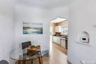 8607 15th Ave NE, Seattle, WA 98115 - Photo 14