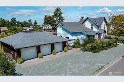 307 Center St, La Conner, WA 98257 - Photo 2