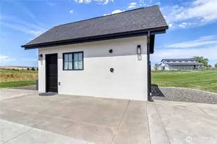 2617 Byrnes Rd, Touchet, WA 99360 - Photo 38