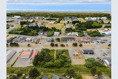 844 Point Brown Avenue NE, Ocean Shores, WA 98569 - Photo 18