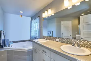 12235 SE 253rd St, Kent, WA 98030 - Photo 18