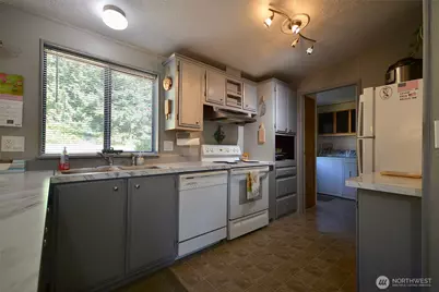 14818 Terrace Avenue SE, Tenino, WA 98589 - Photo 12