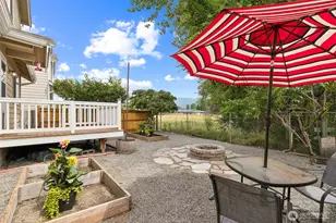 323 Helen St, Sedro Woolley, WA 98284 - Photo 6