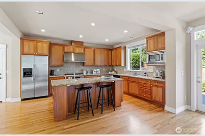 2648 116th Avenue NE, Bellevue, WA 98004 - Photo 10