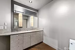 745 Bellevue Ave E, Seattle, WA 98102 - Photo 32