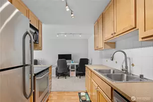 8017 234th Street SW, Edmonds, WA 98026 - Photo 10