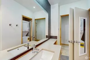 2015 Terry Ave, Seattle, WA 98121 - Photo 4