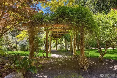 9631 Summer Hill Lane NE, Bainbridge Island, WA 98110 - Photo 36