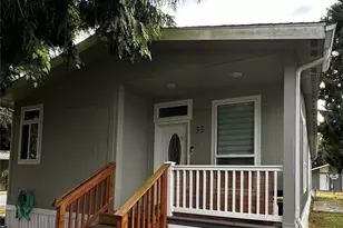 1720 Maple Ln, Kent, WA 98031 - Photo 2