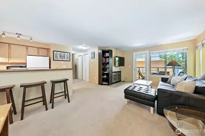 29 Etruria Street #B405, Seattle, WA 98109 - Photo 8