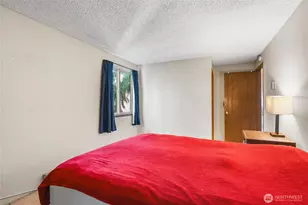 7310 N Skyview Ln, Tacoma, WA 98406 - Photo 18