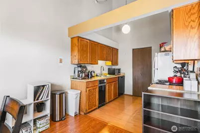 7310 N Skyview Lane #J-301, Tacoma, WA 98406 - Photo 10