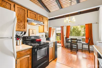 7310 N Skyview Lane #J-301, Tacoma, WA 98406 - Photo 12