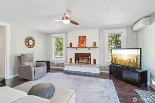 1202 Eleanor Ct, Steilacoom, WA 98388 - Photo 4