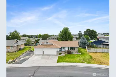 1538 S Bailey Avenue, Moses Lake, WA 98837 - Photo 6