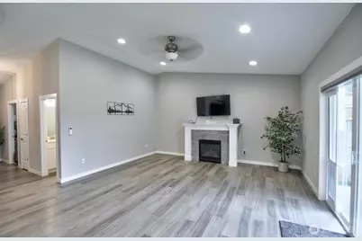 701 Myers Street SE, Rainier, WA 98576 - Photo 4