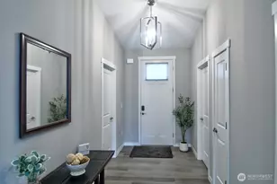 701 Myers St SE, Rainier, WA 98576 - Photo 2