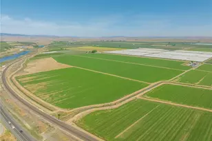 19527 Road 10 5 NW, Quincy, WA 98848 - Photo 2