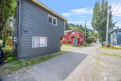 615 E Myrtle Street, Bellingham, WA 98225 - Photo 22