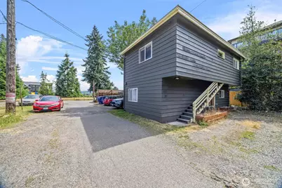 615 E Myrtle Street, Bellingham, WA 98225 - Photo 10