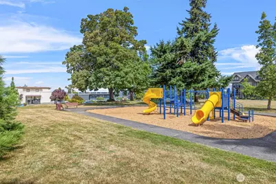 615 E Myrtle Street, Bellingham, WA 98225 - Photo 24